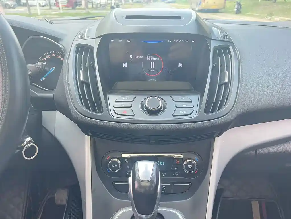 Ford Kuga — миниатюра 12