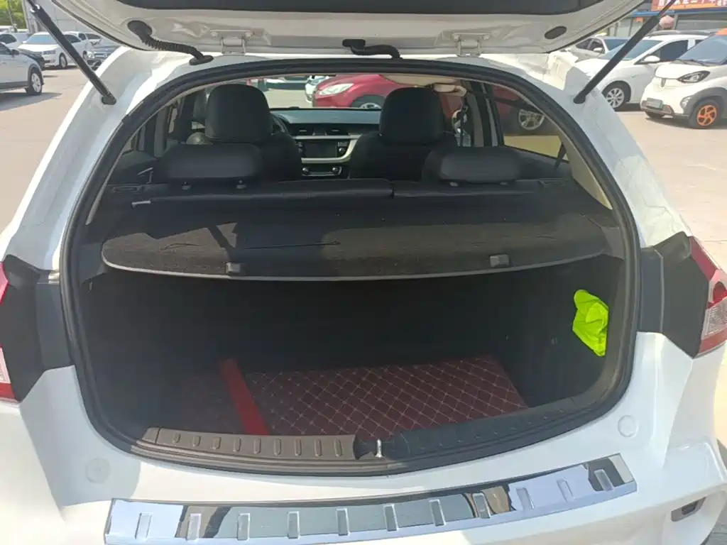 Geely Vision X3 — миниатюра 19