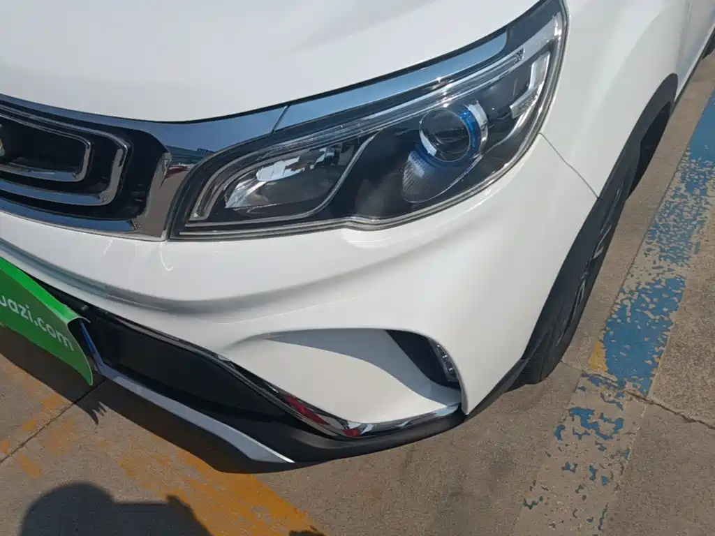 Geely Vision X3 — миниатюра 24