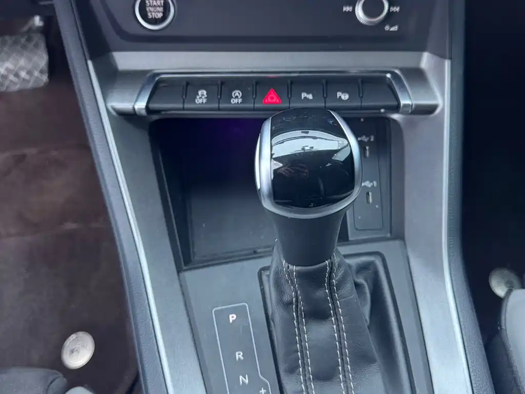Audi Q3 — миниатюра 10