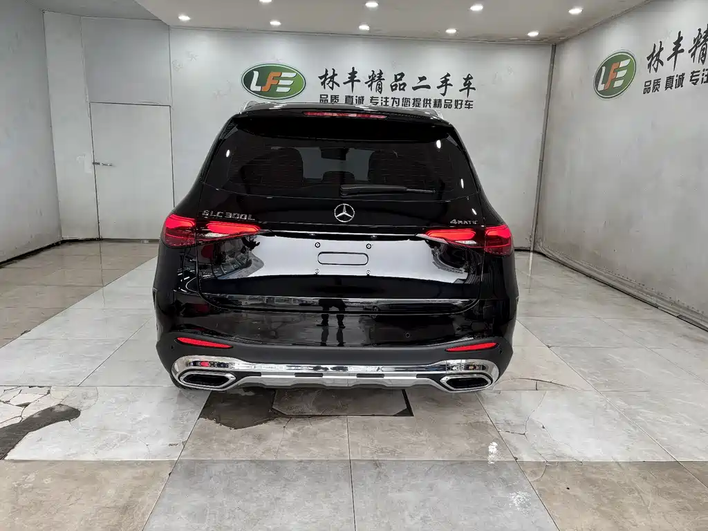 Mercedes-Benz GLC 2026 GLC 300 L 4MATIC 5 мест