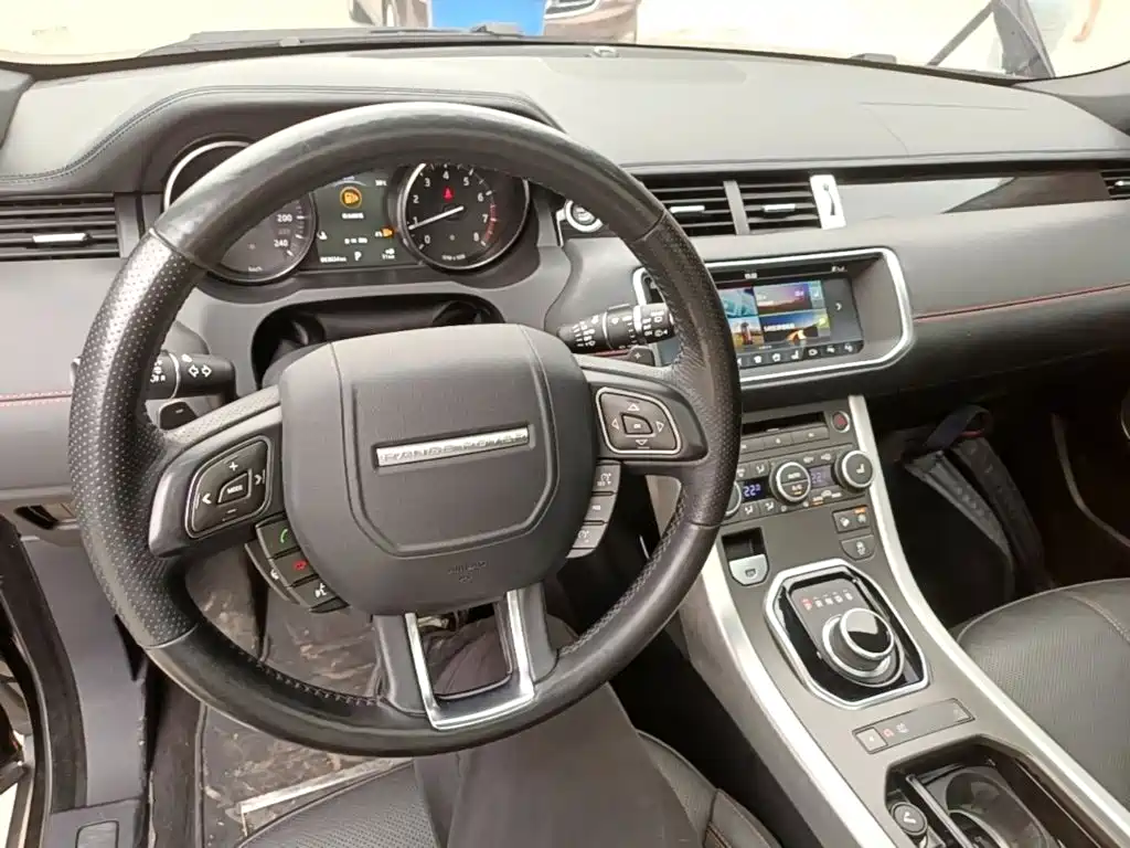 Land Rover Evoque — миниатюра 10