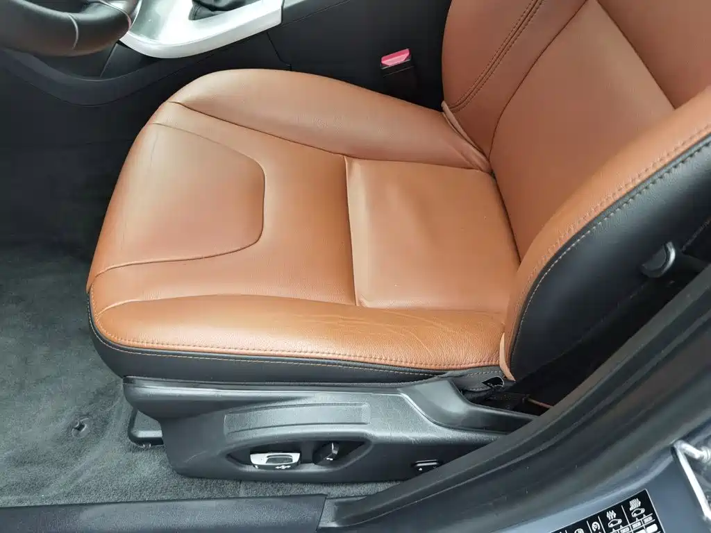 Volvo S60 — миниатюра 20