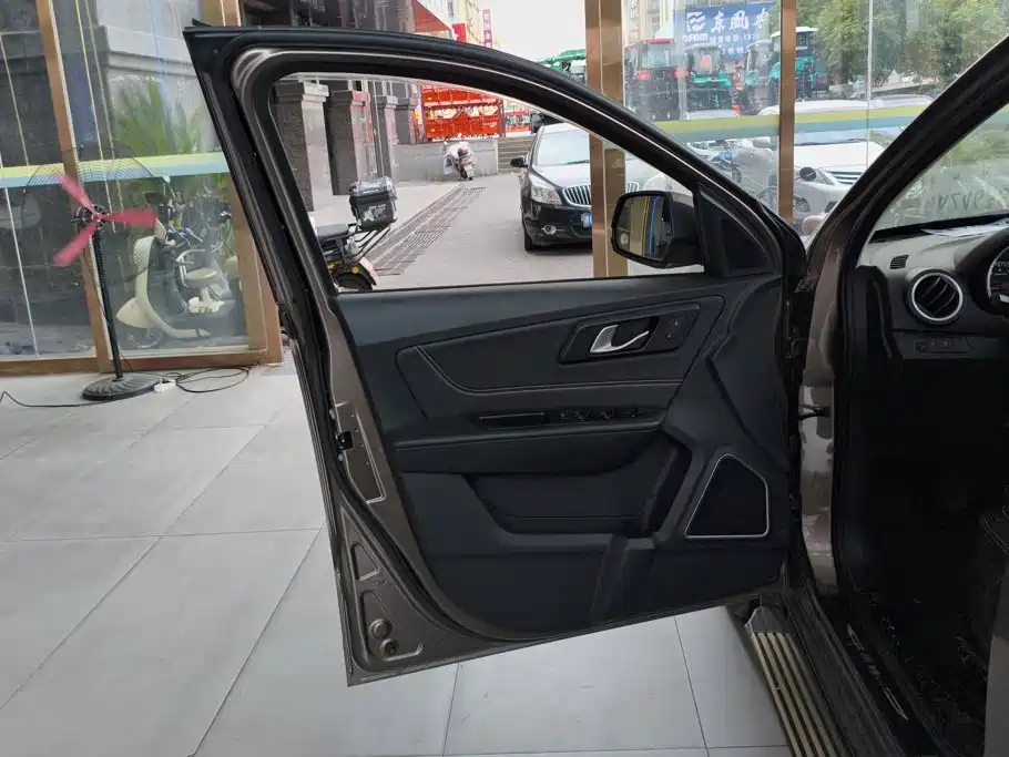 Bestune X40 — миниатюра 7