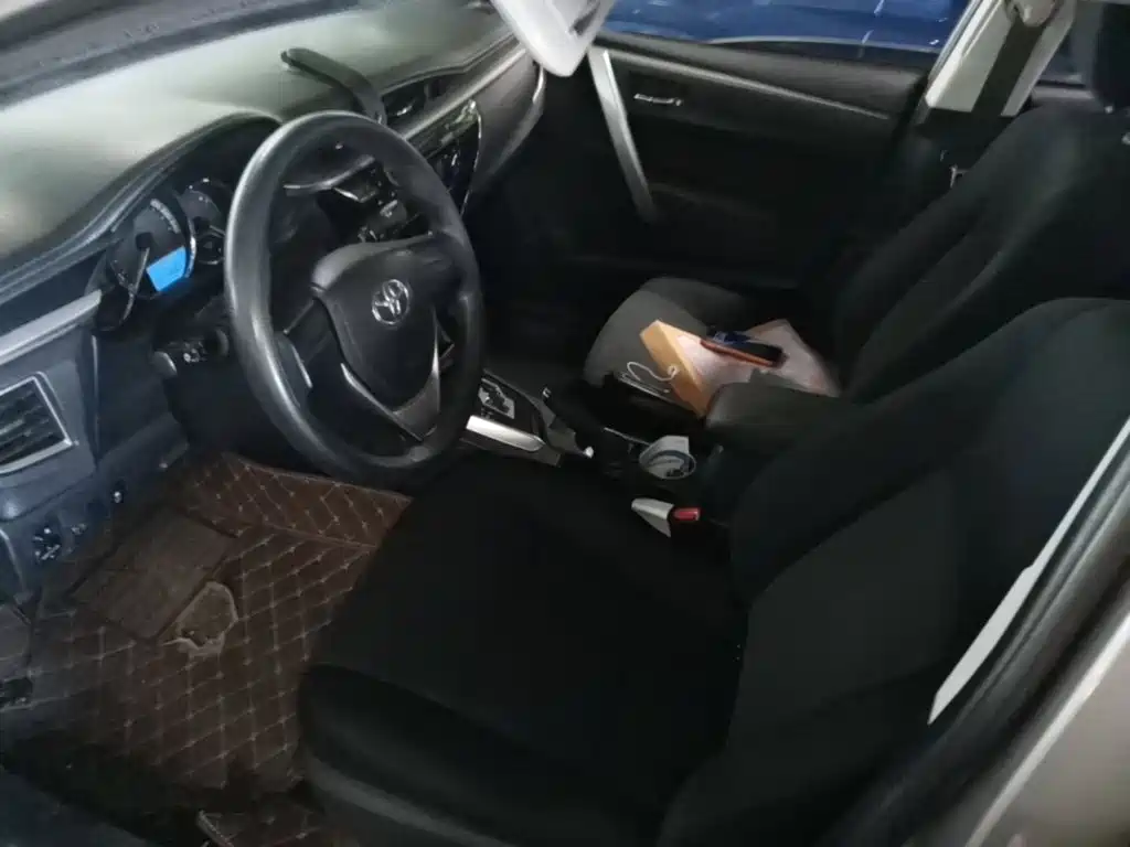 Toyota Corolla — миниатюра 15