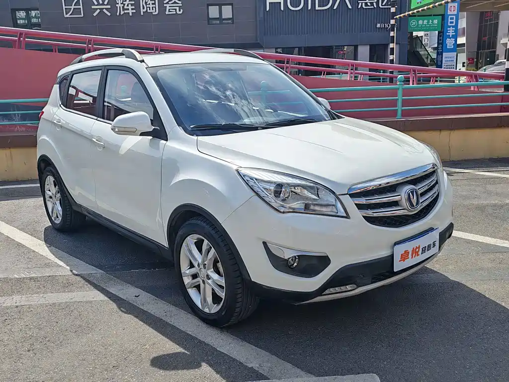 Changan CS35 — миниатюра 3