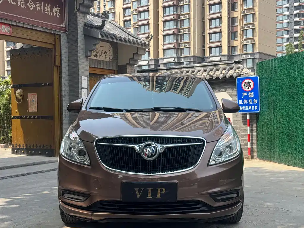 Buick GL8 2019