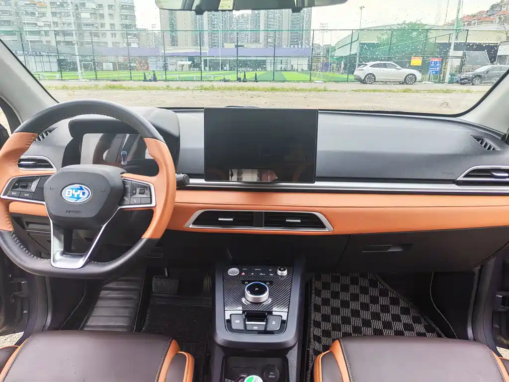 BYD e2 — миниатюра 9