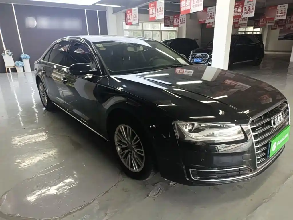 Audi A8 — миниатюра 4