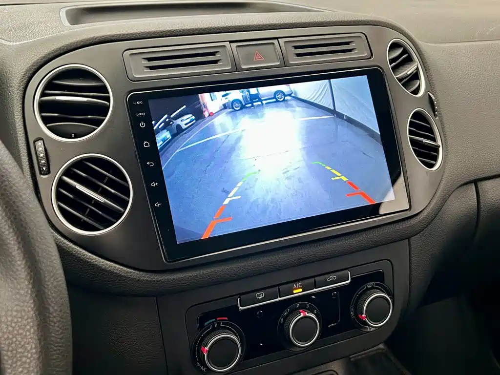 Volkswagen Tiguan — миниатюра 11