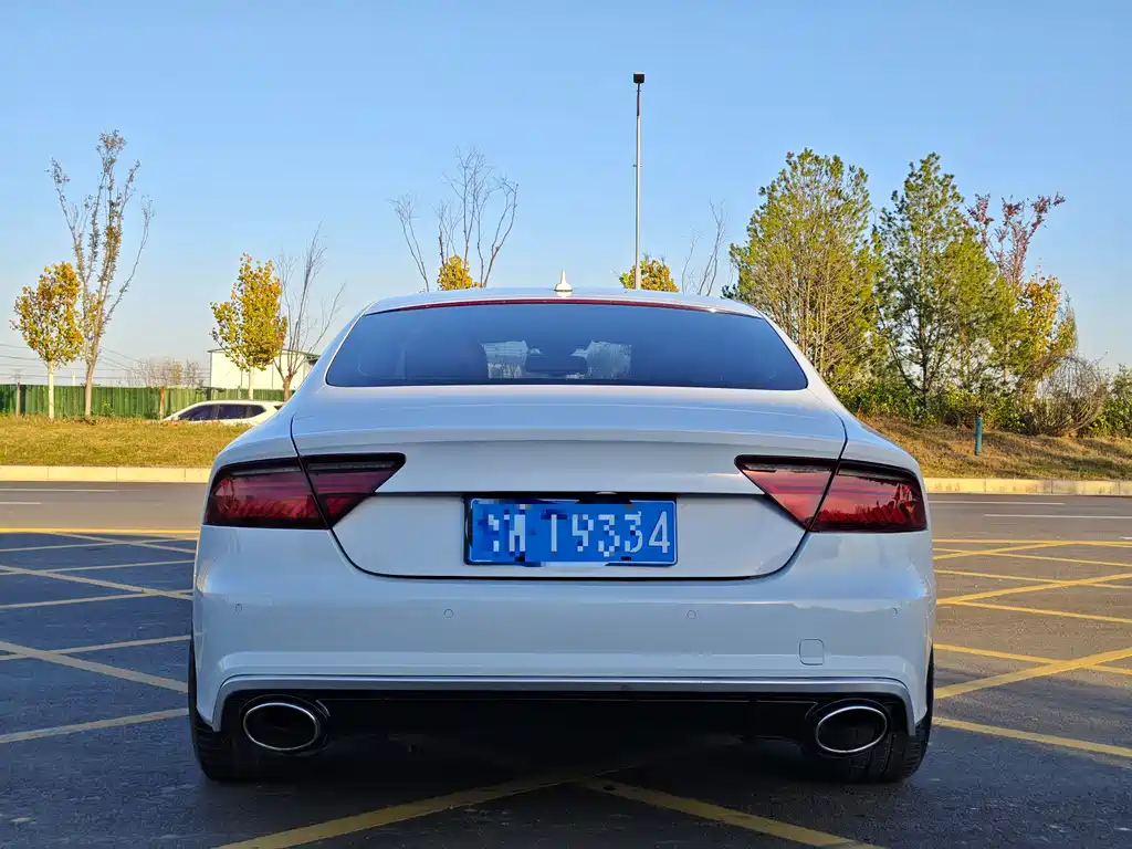 AUDI A7