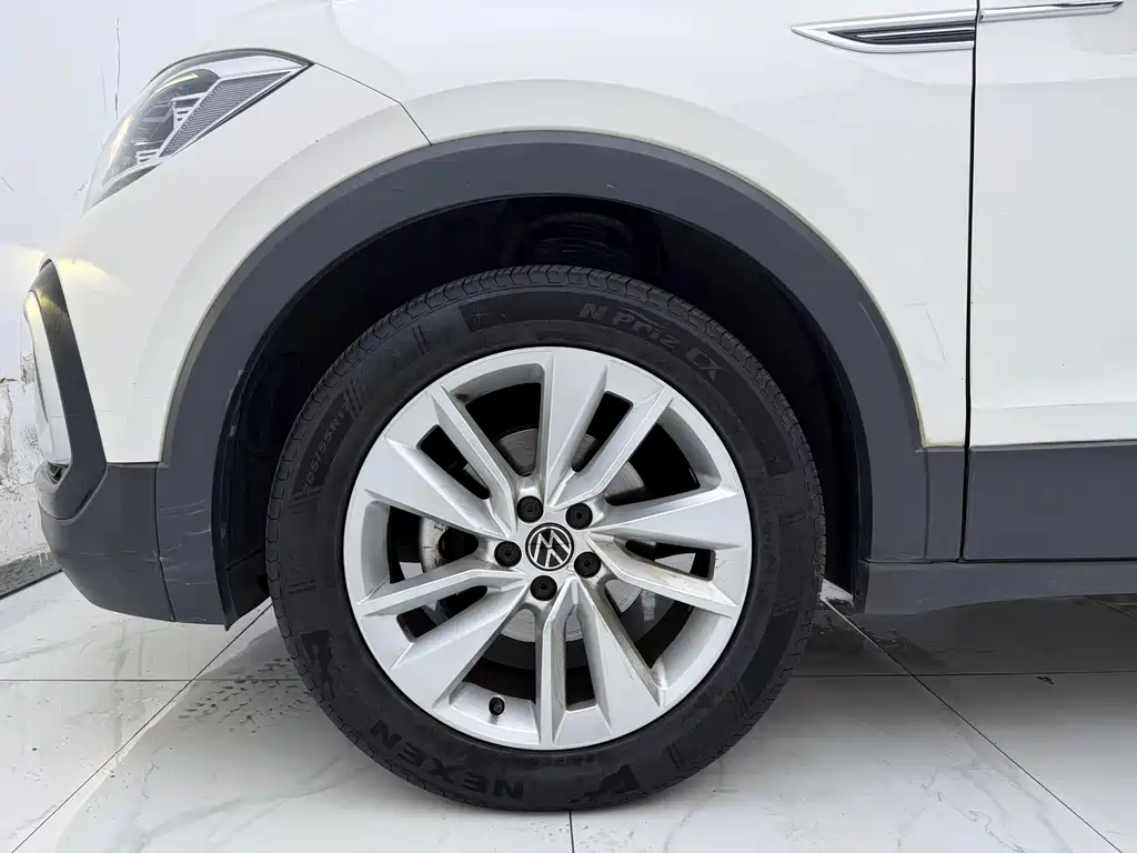 Volkswagen T-Cross — миниатюра 7