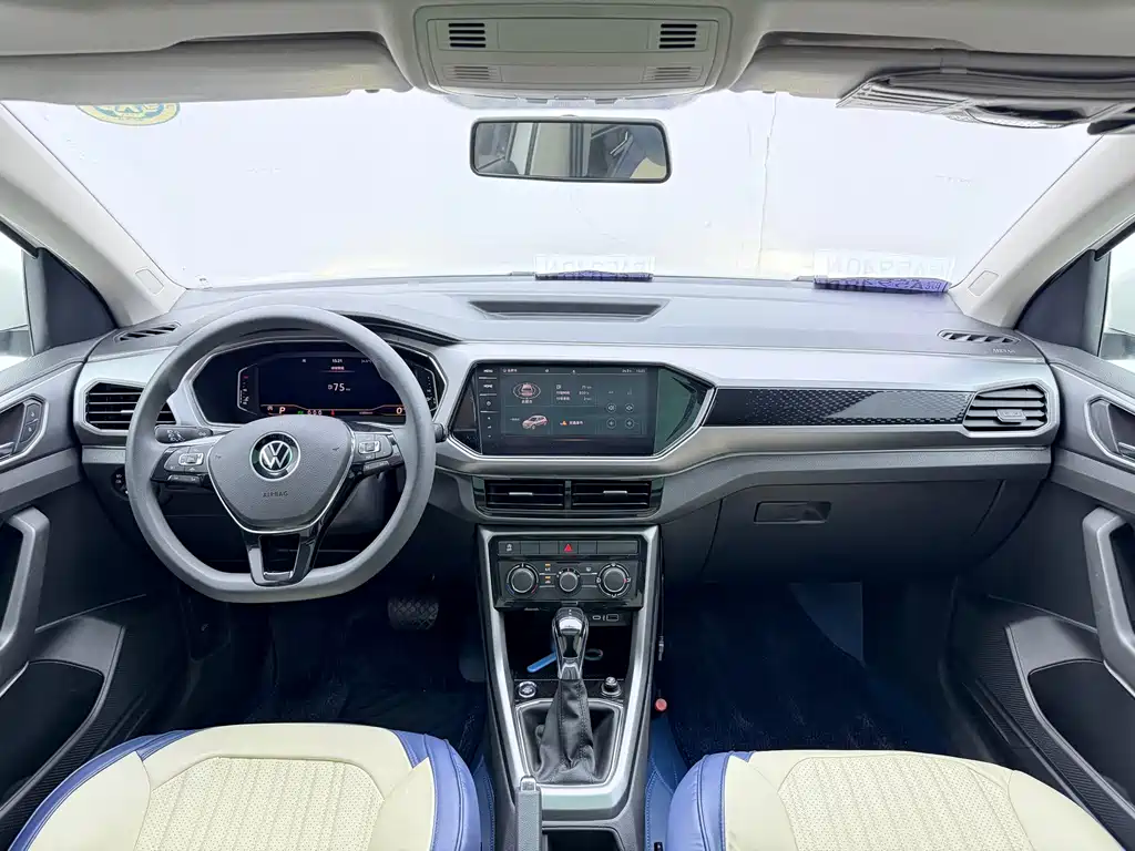Volkswagen T-Cross — миниатюра 15