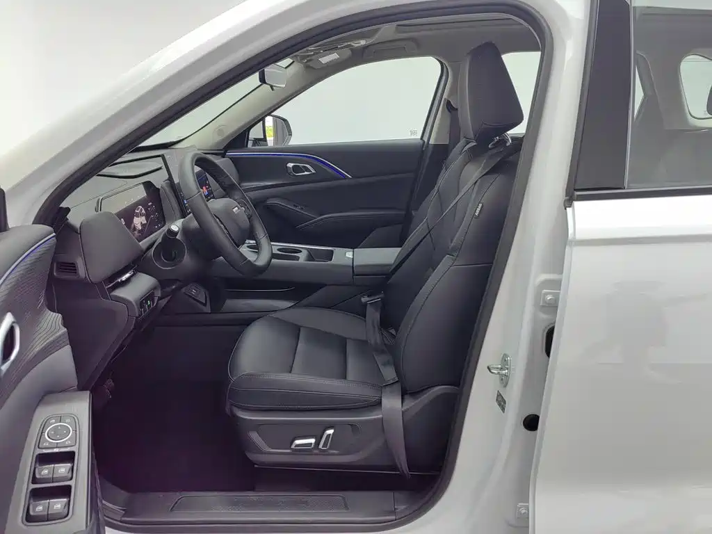 Haval 哈弗H6L — миниатюра 10