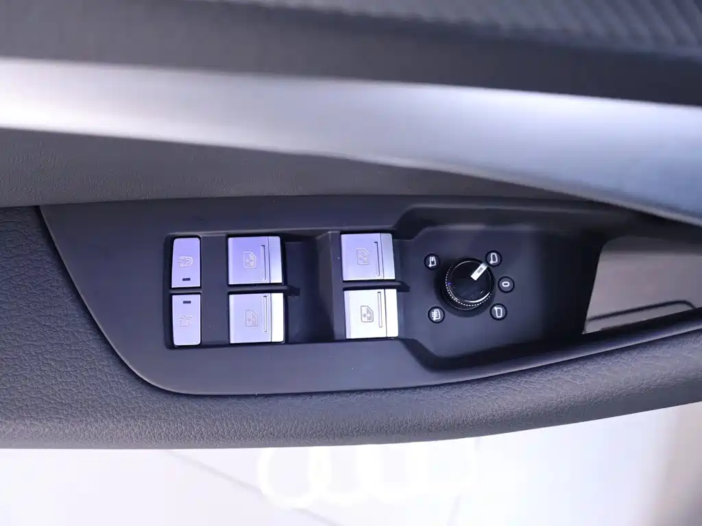 Audi A6L — миниатюра 17