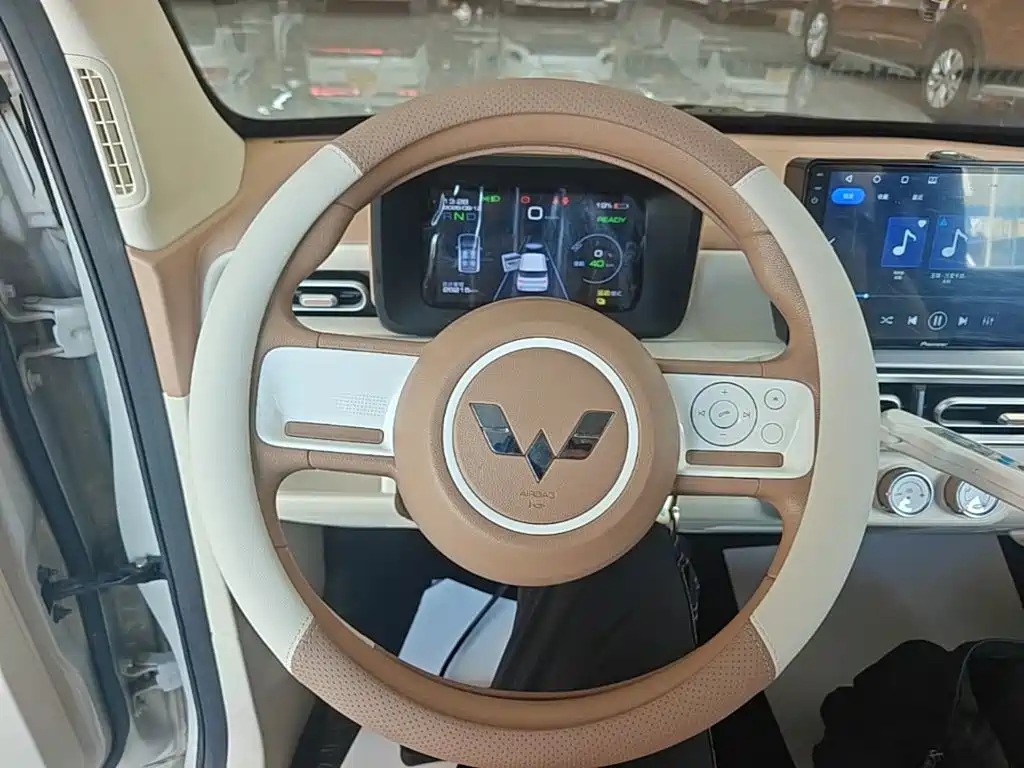 Wuling MINIEV — миниатюра 11