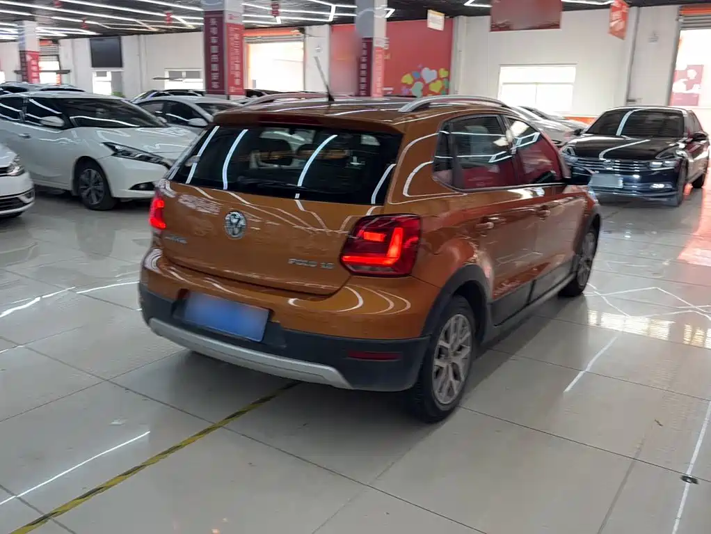 Volkswagen Polo — миниатюра 8