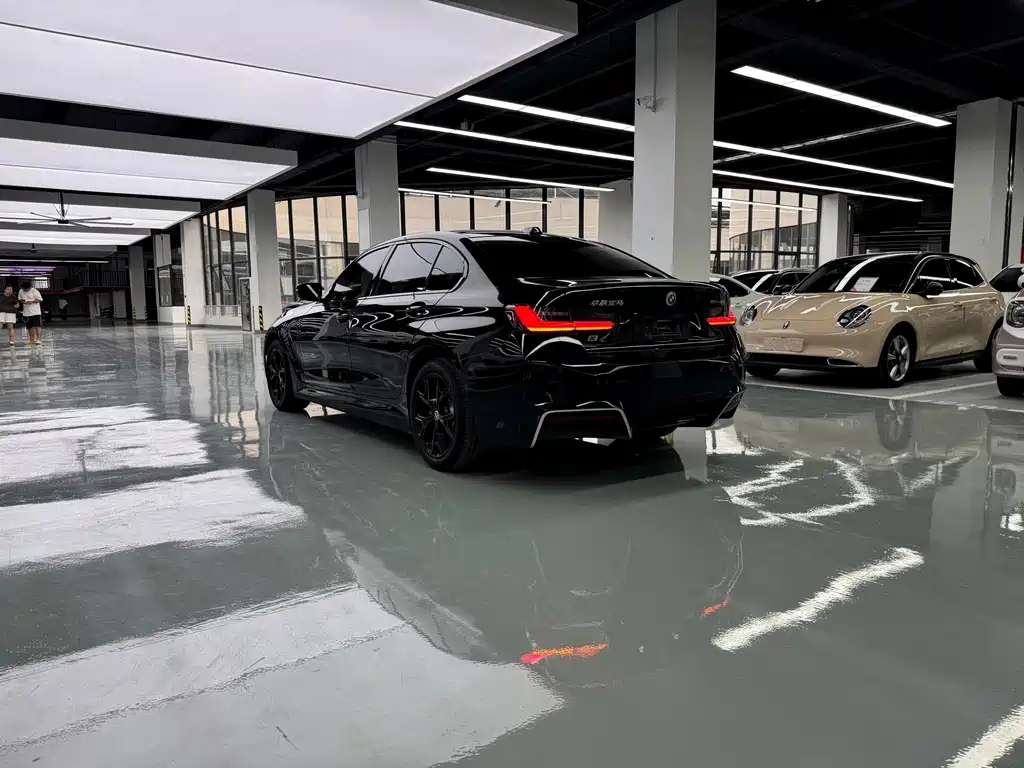 BMW i3 — миниатюра 14