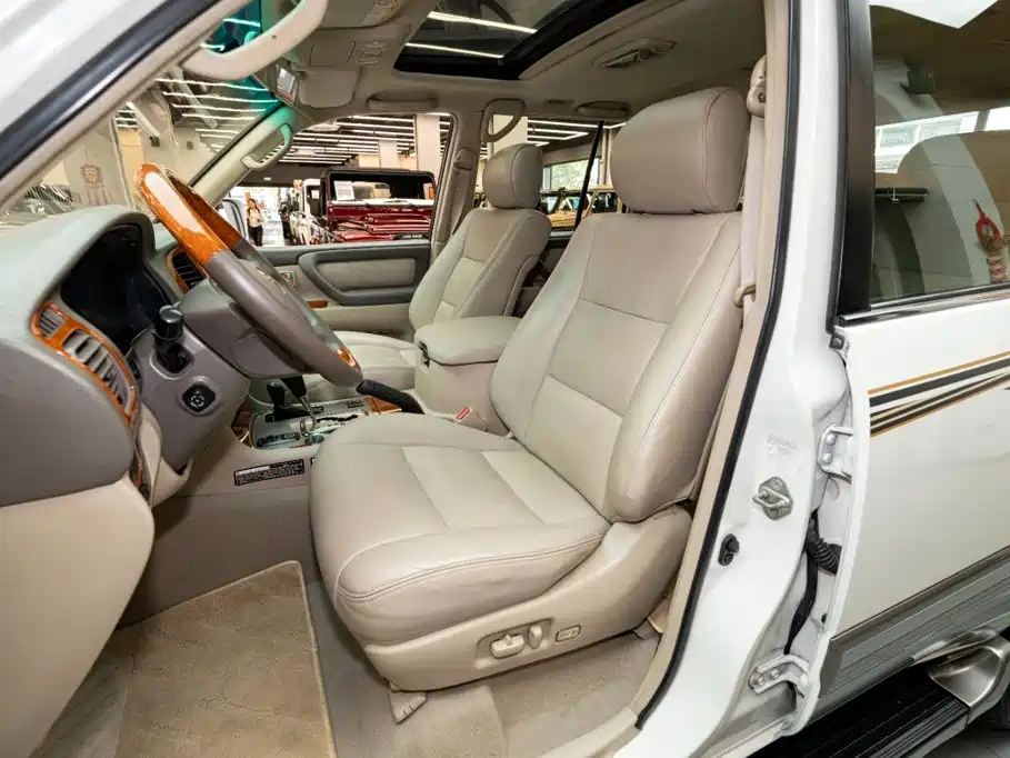 Toyota Land Cruiser — миниатюра 6