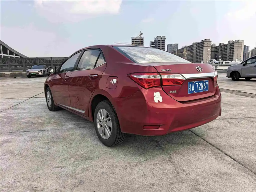 Toyota Corolla — миниатюра 3