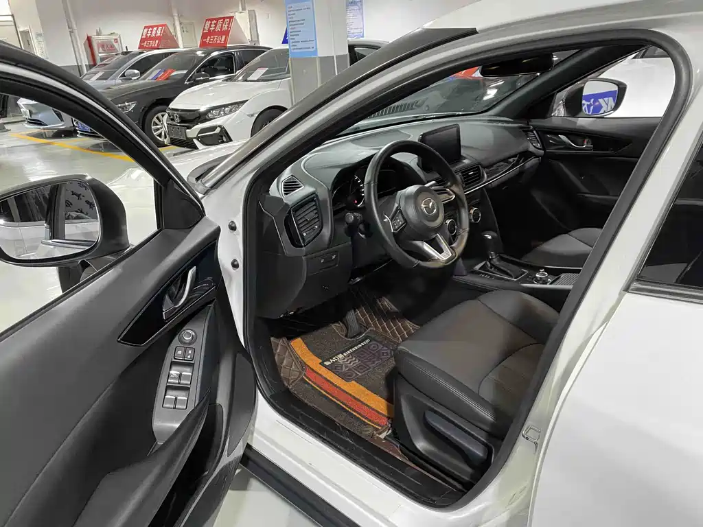 Mazda CX-4 — миниатюра 4