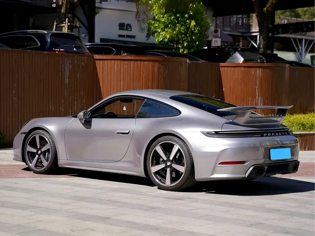 Porsche 911 2025 Carrera 3.0T