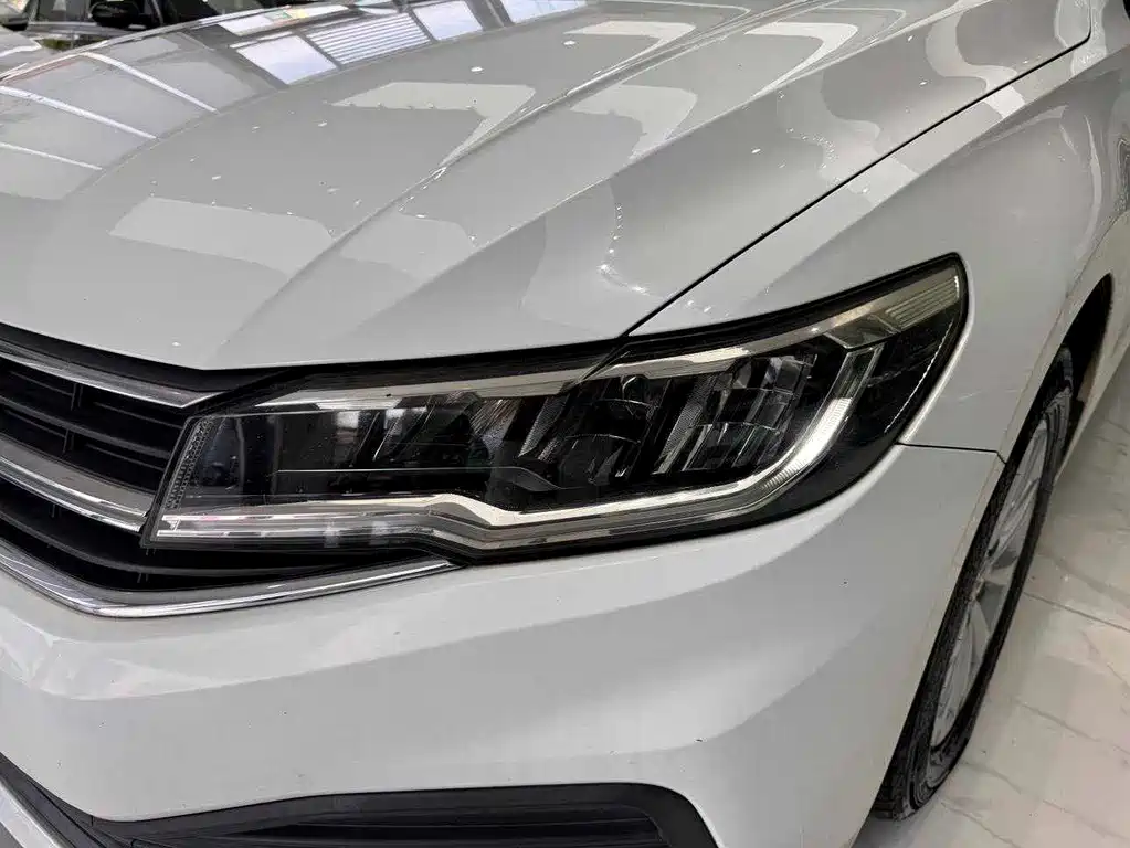 Volkswagen Bora — миниатюра 23
