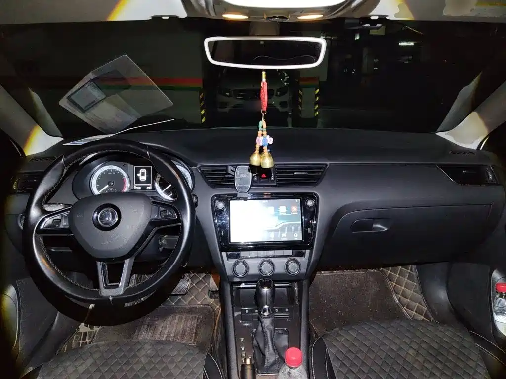 Skoda Octavia — миниатюра 13
