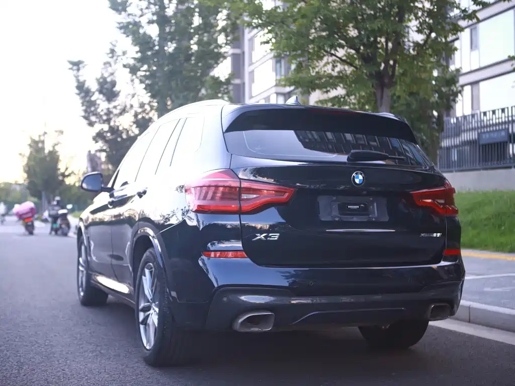 BMW X3 — миниатюра 5