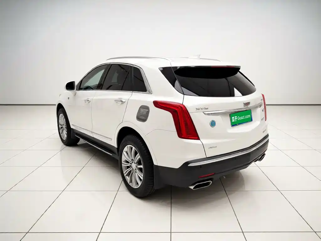 Cadillac XT5 — миниатюра 5