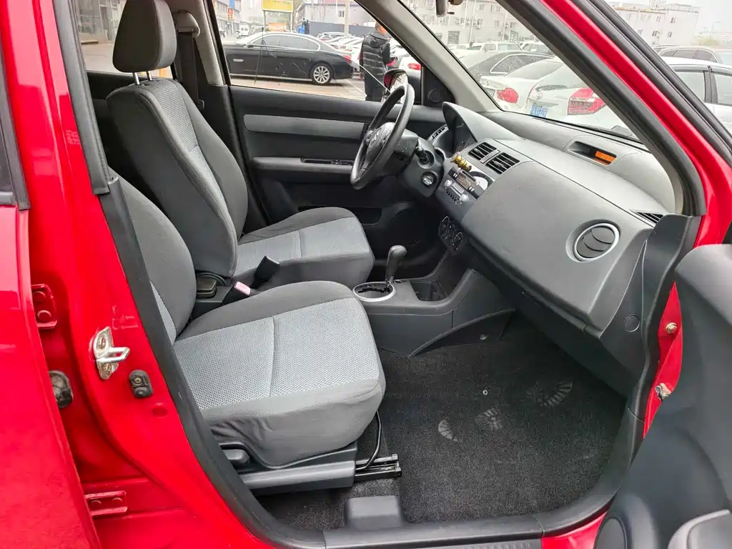 Suzuki Swift — миниатюра 14