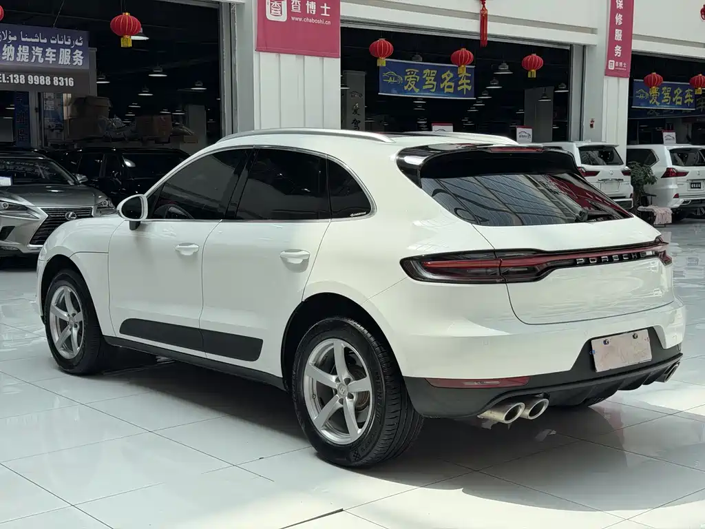 Porsche Macan — миниатюра 22
