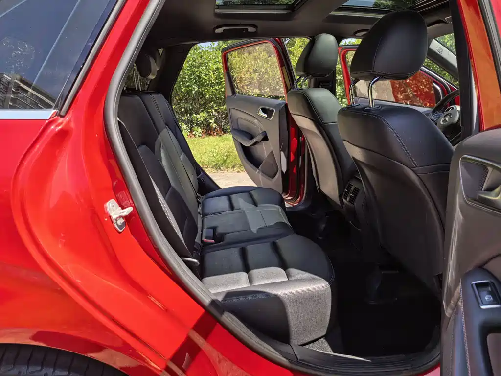 Mercedes-Benz B-Class — миниатюра 8
