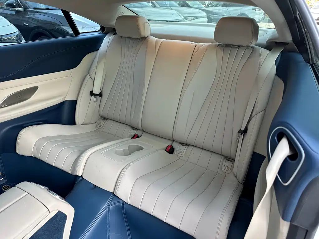 MERCEDES-BENZ E CLASS