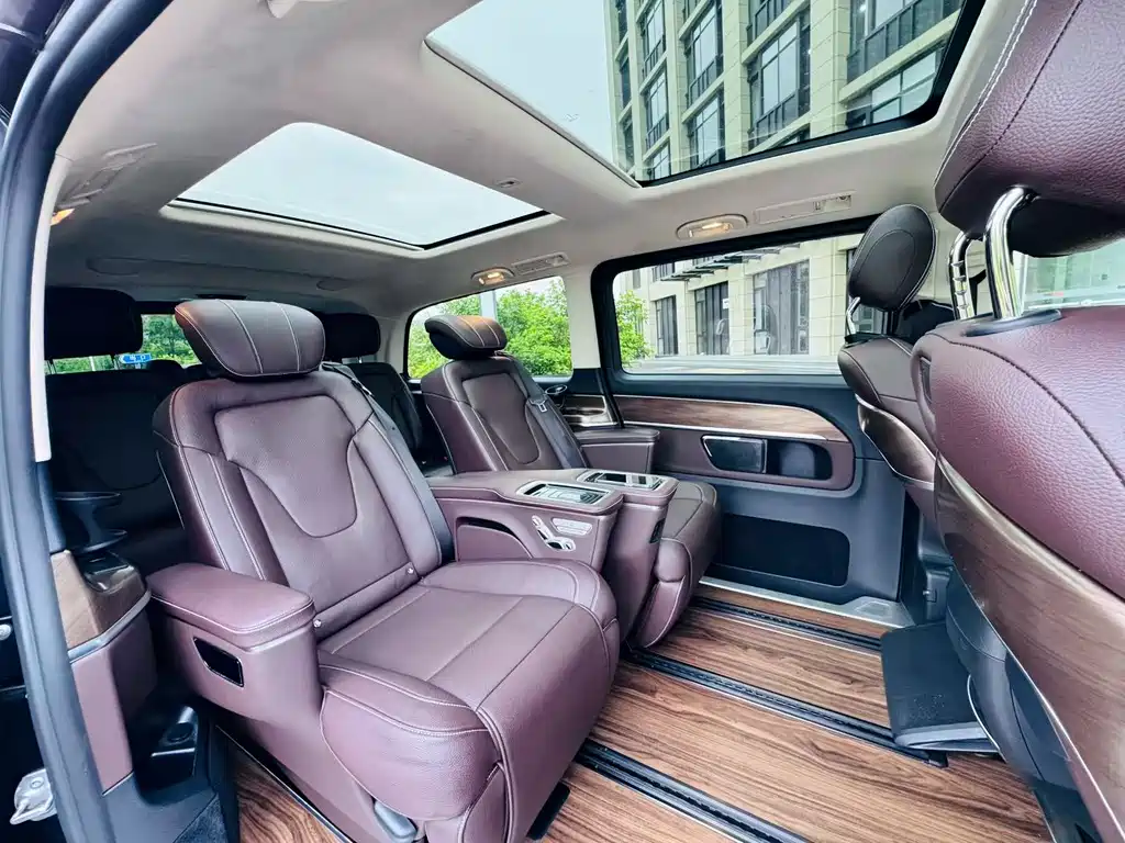 Mercedes-Benz V-Class V 2021 V 260 L Luxury