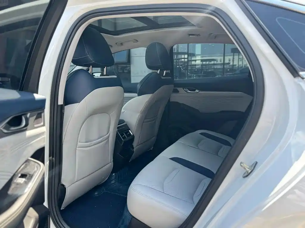 Geely Xingrui — миниатюра 9