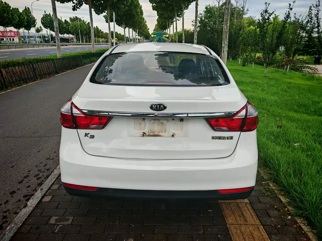 KIA K3