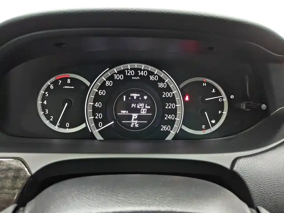 Honda Accord — миниатюра 14