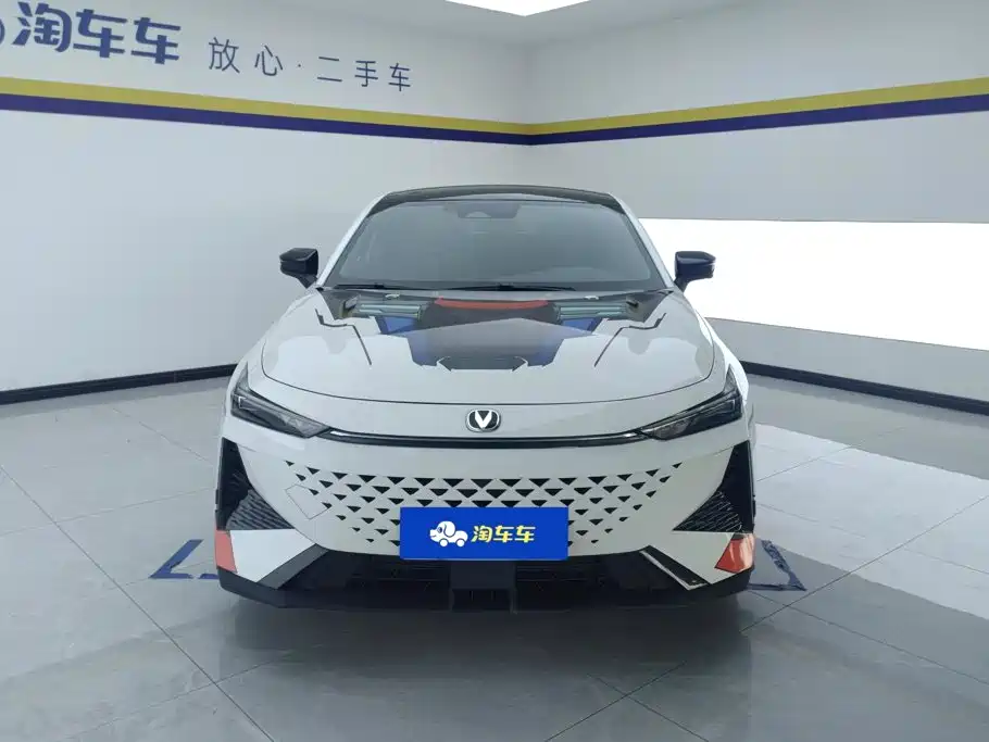 Changan UNI-V — миниатюра 2