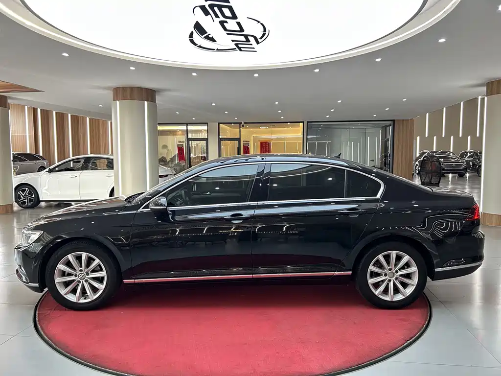 Volkswagen Magotan — миниатюра 8