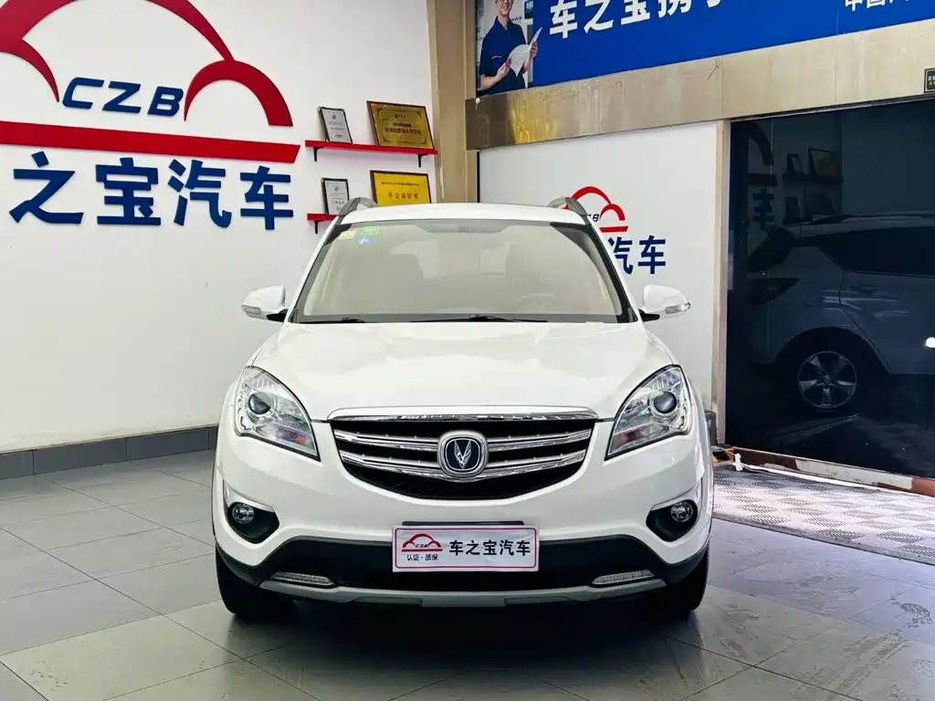 Changan CS35 — миниатюра 2