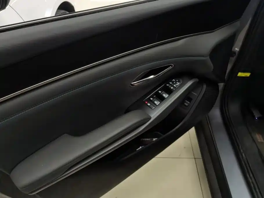 BYD Qin L — миниатюра 7