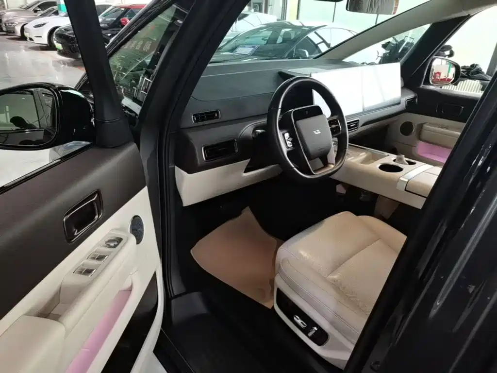 Li Auto Li MEGA — миниатюра 16