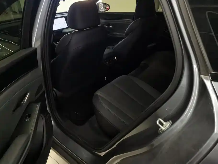 BYD Qin L — миниатюра 11