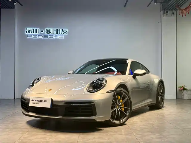 PORSCHE 911