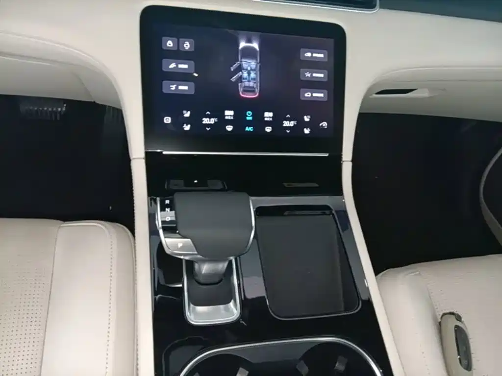 Li Auto Li ONE — миниатюра 14