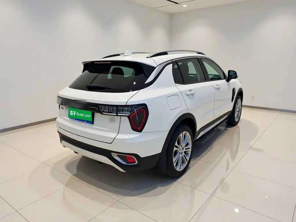 Lynk & Co 01 — миниатюра 4