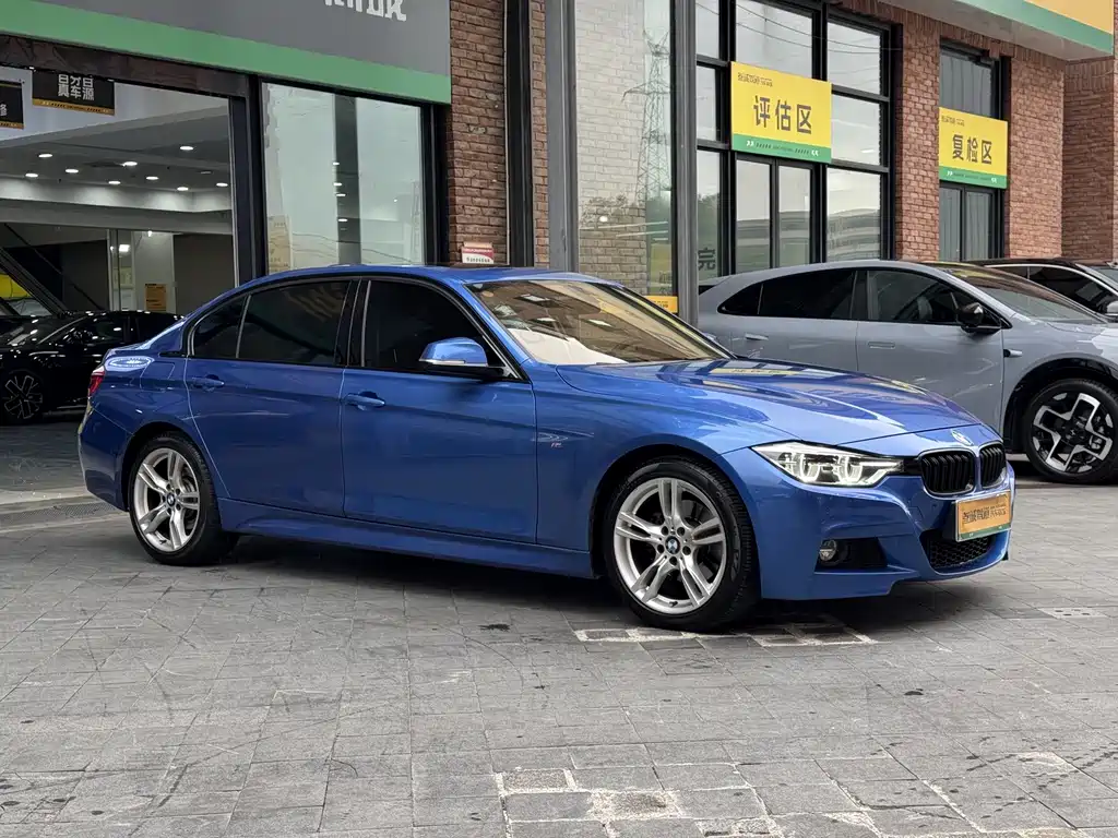 BMW 3 Series — миниатюра 3