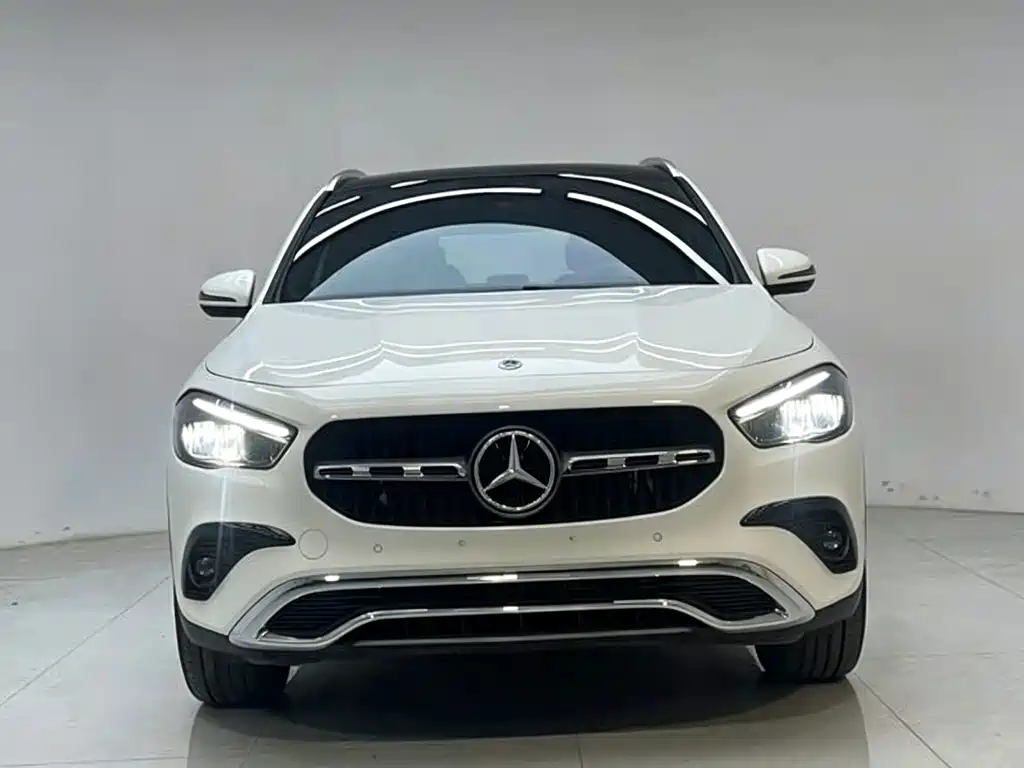 Mercedes-Benz GLA — миниатюра 2
