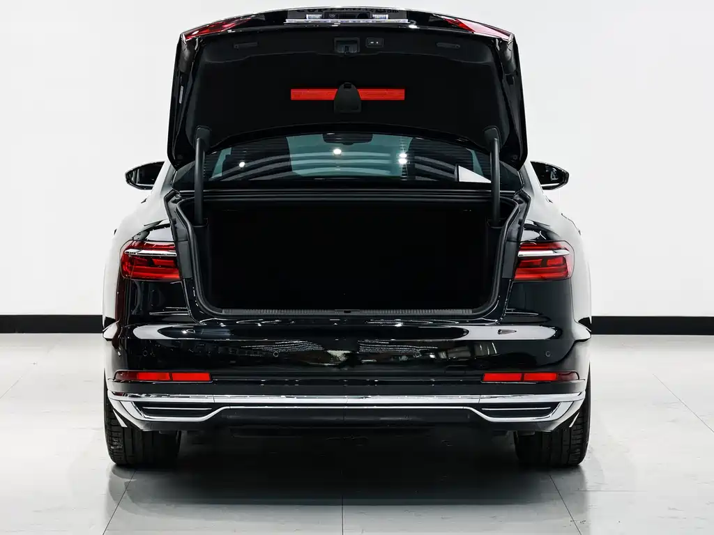 Audi A8 — миниатюра 14